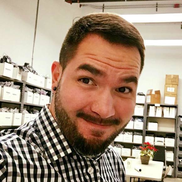 Poshmark profile picture for @silvio